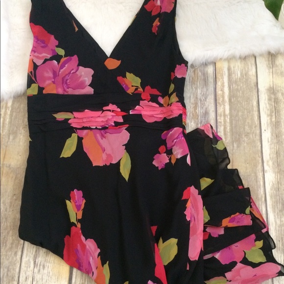 Jones New York Dresses & Skirts - ⬇️💰JONES NEW YORK BLACK FLORAL DRESS